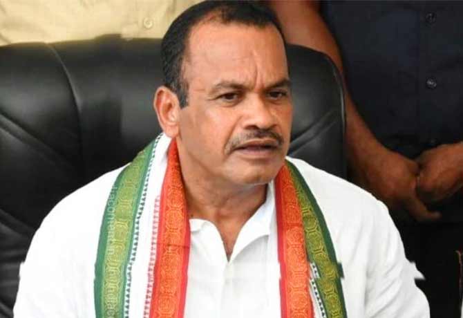 Komatireddy Venkat Reddy gives clarity his contest in coming elections