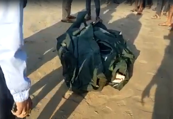 Four dead bodies found in pudimadaka sea shore