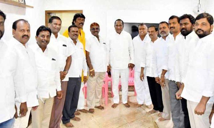 Nagaram BRS Leaders meets Minister Malla Reddy