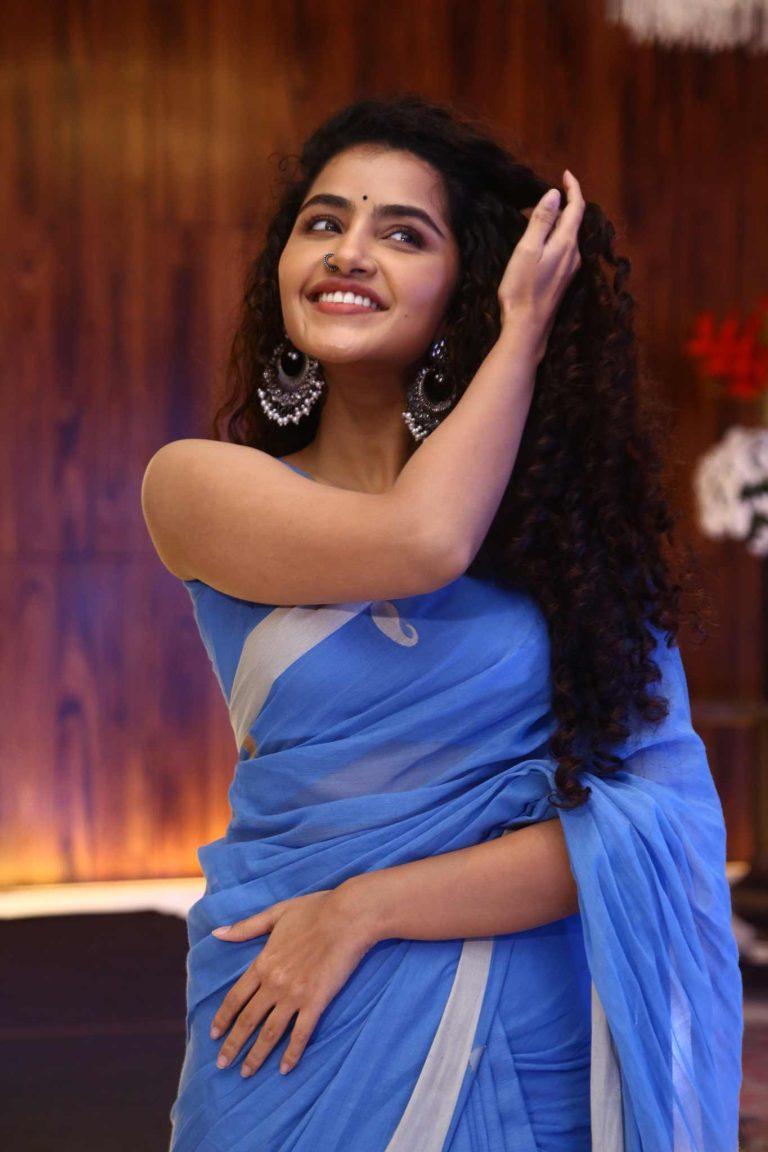 Anupama parameswaran new stills