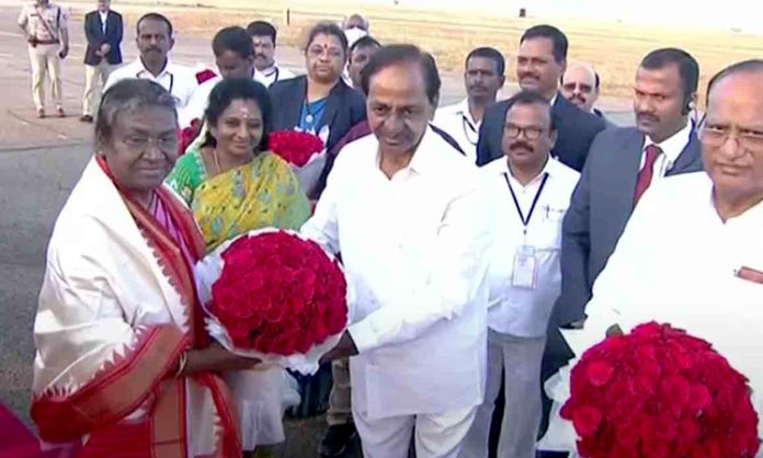 CM KCR Welcome to Rashtrapati Murmu