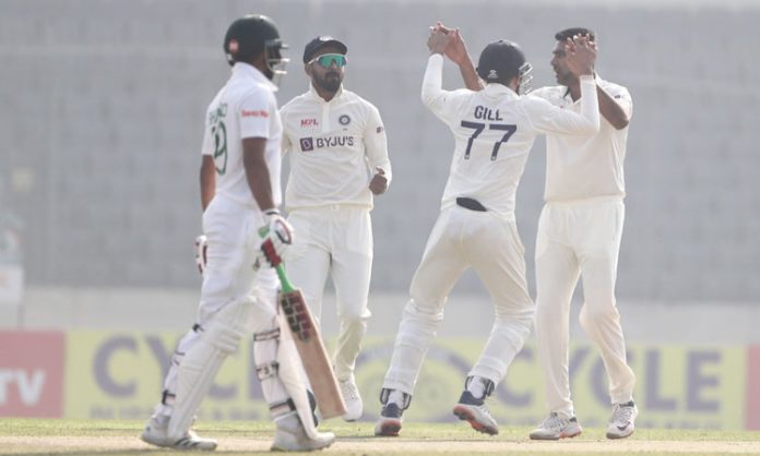 Second Test..Bangla lost the fourth wicket