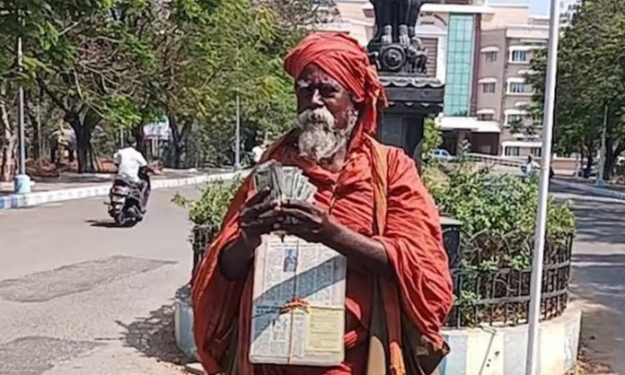 Tamil Nadu Beggar Donates Rs 50 Lakh to CM’s Relief Fund