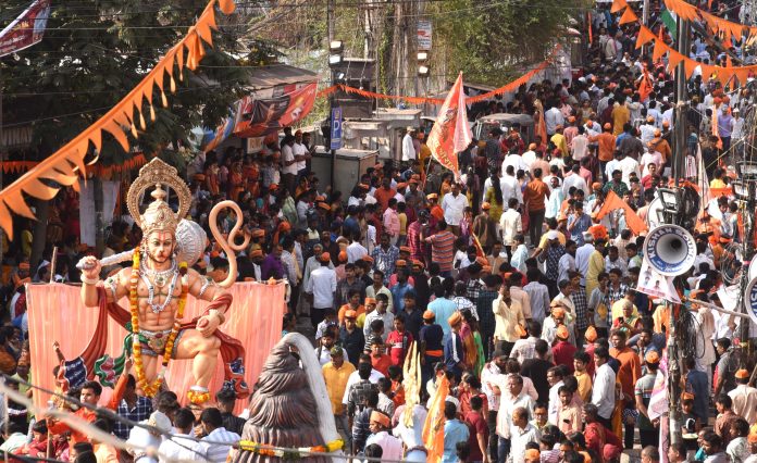 Shobhayatra of Lord Ram among thousands of devotees