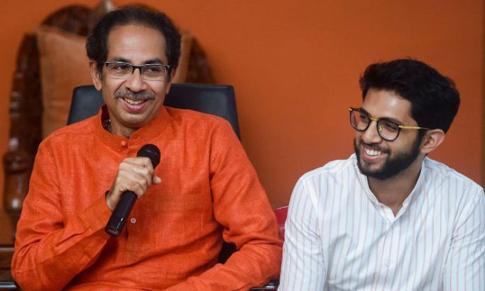 Delhi High Court summons Uddhav Thackeray in defamation case