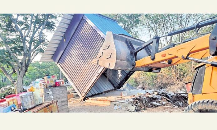 Officials demolish encroachments on 50 acres of HMDA lands