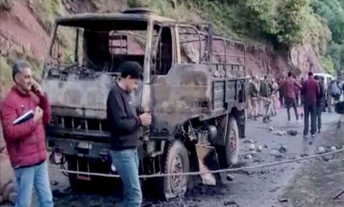 Terrorists Grenade attack on Army vehicle in Jammu Kashmir