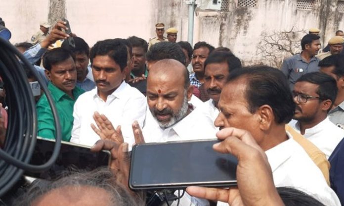 Bandi Sanjay released from Jail