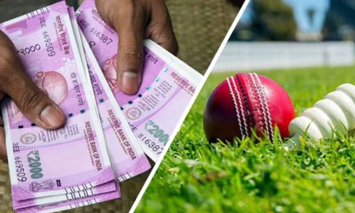 Cricket Betting: 2 Arrested by Mailardevpally Police