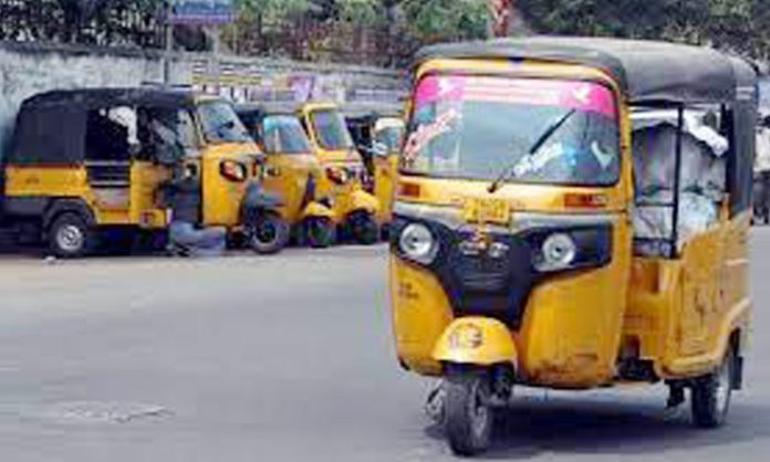 Autos don't have meter. Bike taxis don't have license