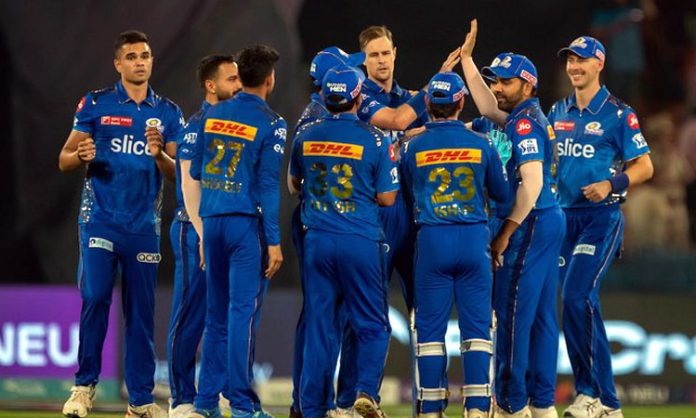 IPL 2023: MI beat SRH by 14 runs