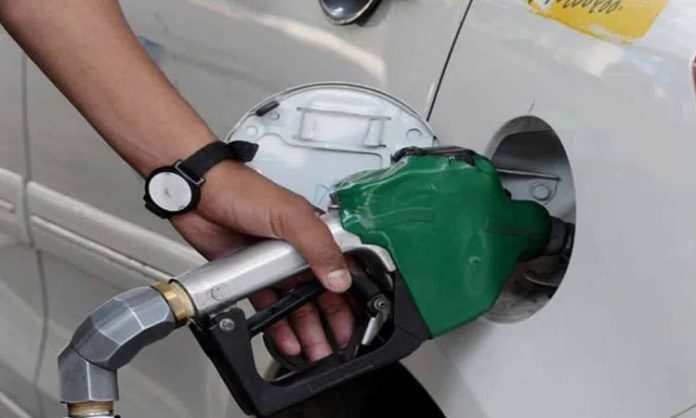 TSRTC plans commercial complexes setting up petrol pumps