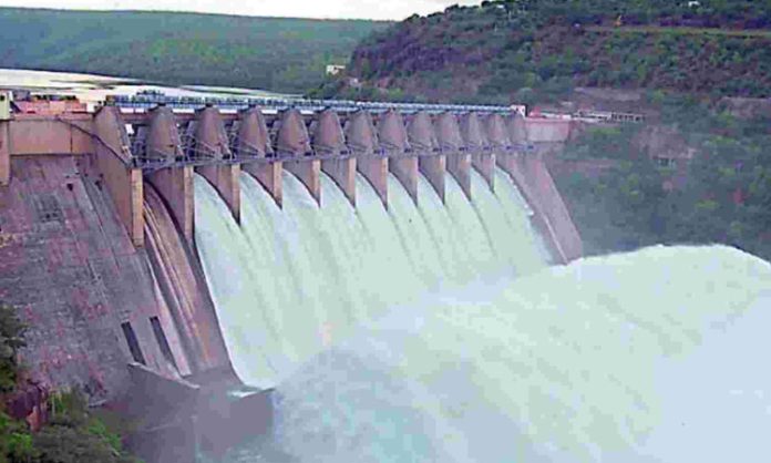 Nagarjuna sagar inflow out flow