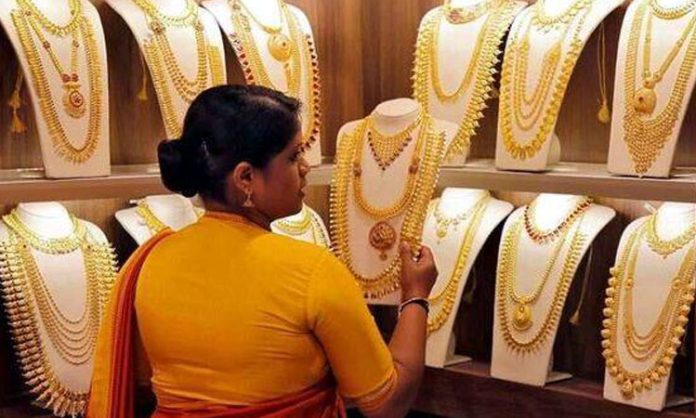 Gold and Silver Prices rise again in India