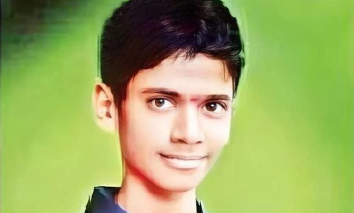 Class 9 student died of heart attack in Khammam