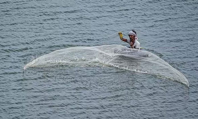 Fishermen-rights-on-ponds