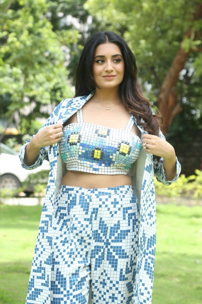 Rashi singh actress stills