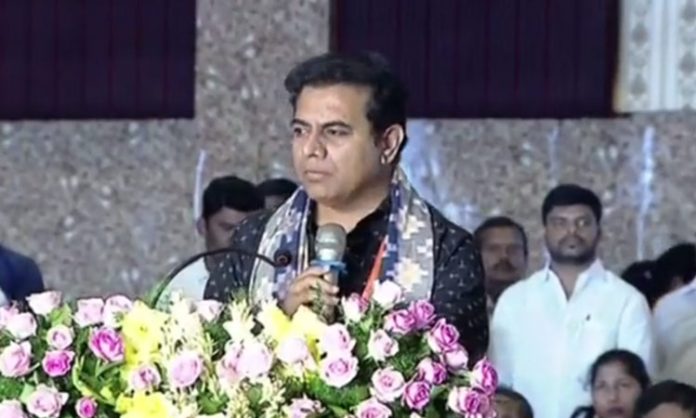 Telangana Handloom Maggam Scheme: Minister KTR