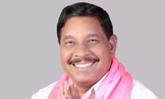 Rathod Bapurao vs CM KCR