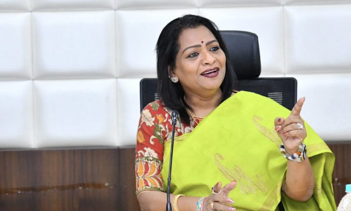 Mayor Vijayalakshmi is happy about Women's Reservation Bill