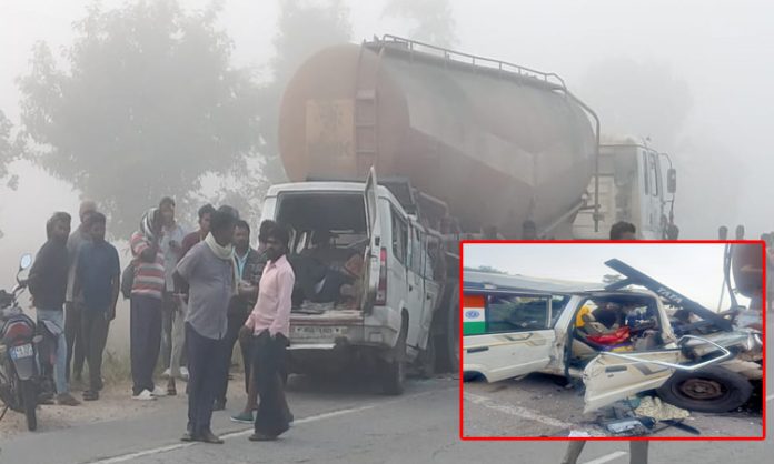 Karnataka road accident