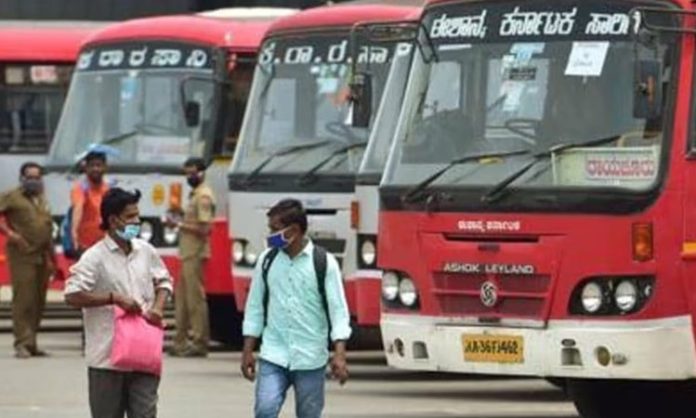 Road accident at mahabub mahabubnagar