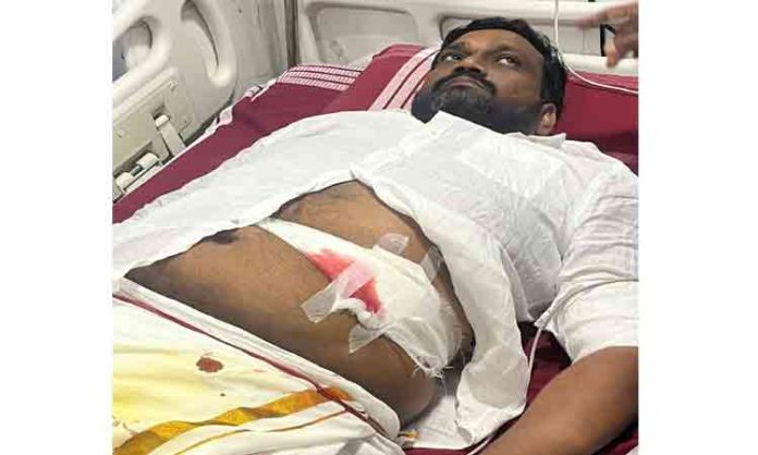 Vijayawada Durga Temple Chairman attacked