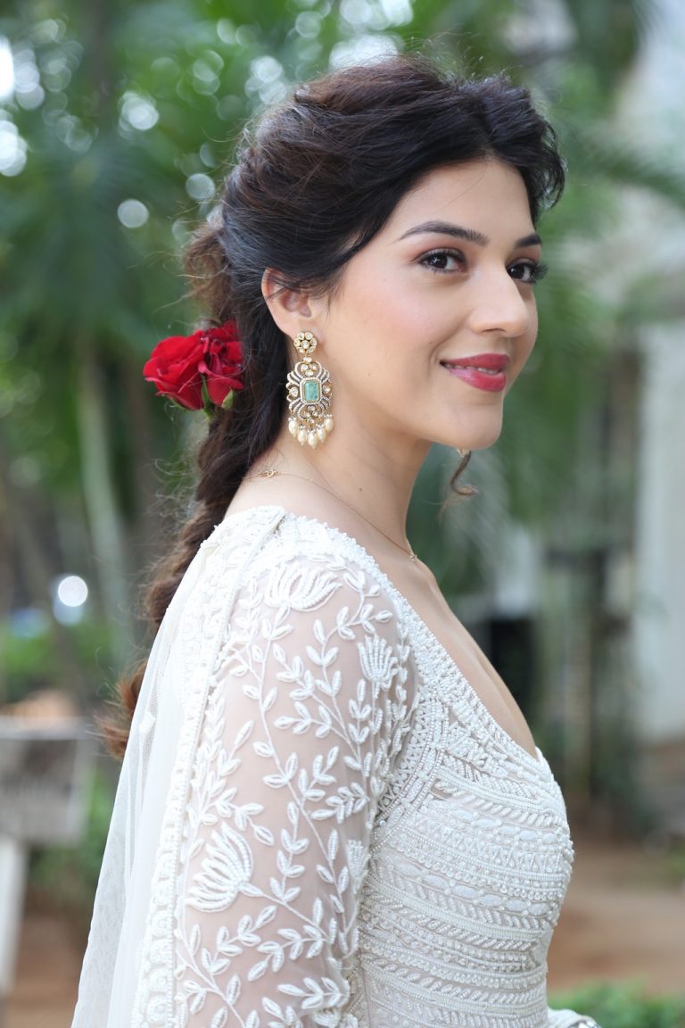 mehreen latest photos