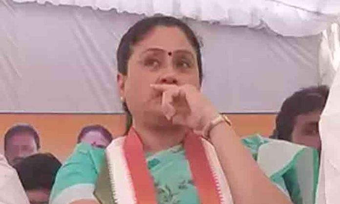 Vijayashanthi who will soon join the Congress