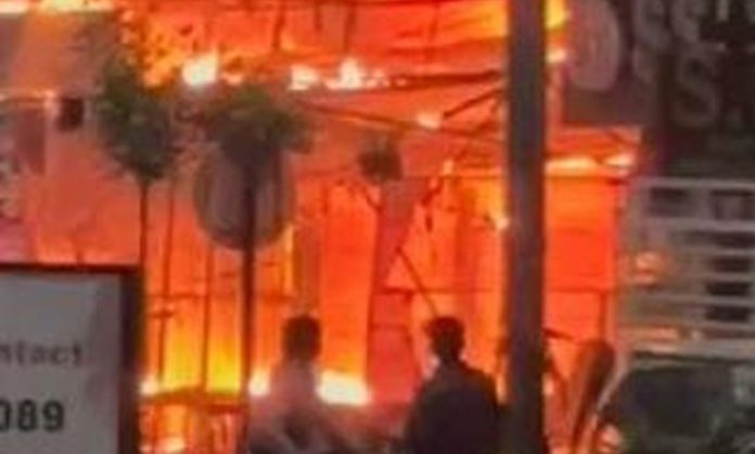 Massive fire breaks out in Crackers shop in Rajendra Nagar