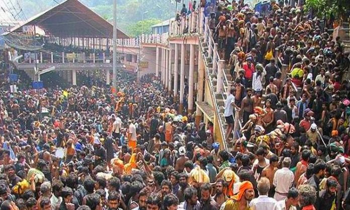 Lathi charge on Ayyappa Swamy devotees