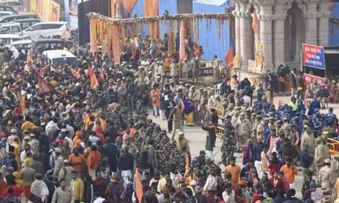 Three lakh people in Ayodhya are lucky to see Ram Darshan