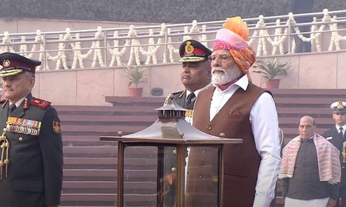 Modi wearing colorful turban