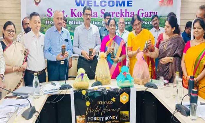 Konda Surekha unveiled Honey 'Wild Flavours' brand