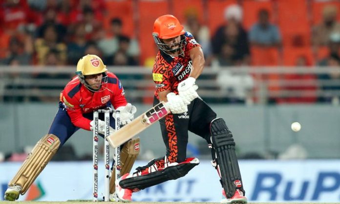 IPL 2024: SRH Set Target 183 Runs for PBKS