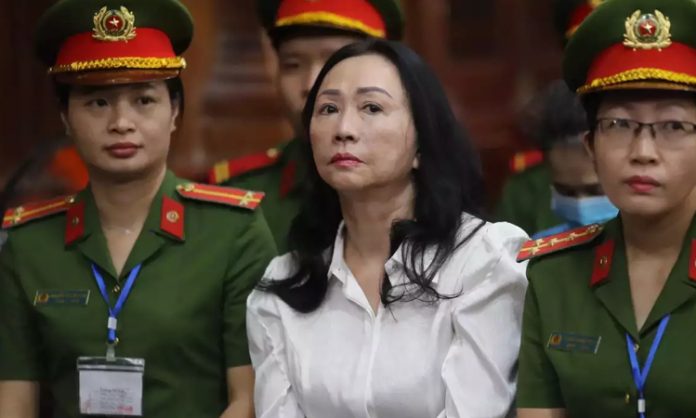 Female tycoon sentenced to death in Vietnam