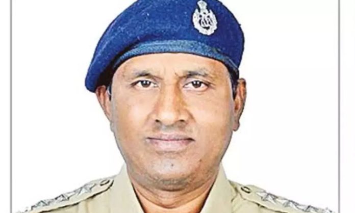 Umamaheswara Rao was taken into custody by ACB