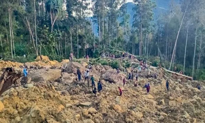Landslide hits Papua New Guinea