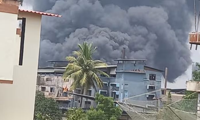 Massive fire in Dombivli after boiler blast in factory