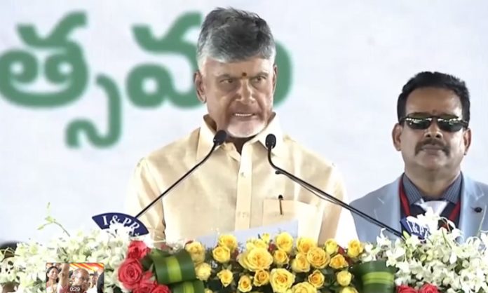 Chandrababu naidu take oaths CM of Andhra Pradesh