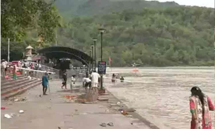 Surge in Ganga water level amid heavy rains