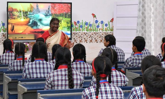 President Murmu taught students as teacher