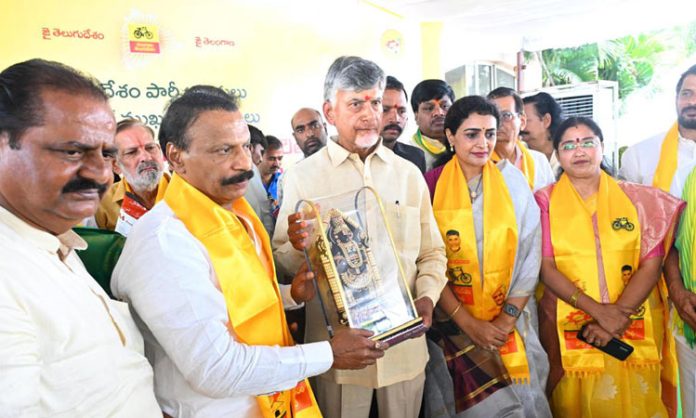 Need for unity among Telugu states