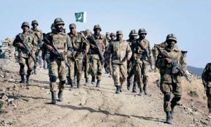 8 Pakistani soldiers killed