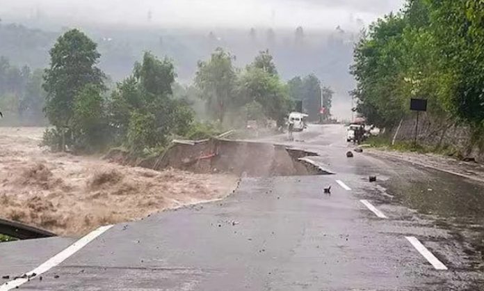 76 roads Closed in Himachal