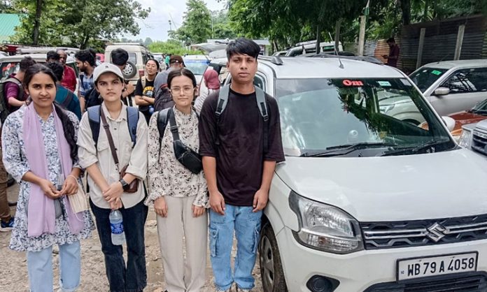 Indian return from Bangladesh