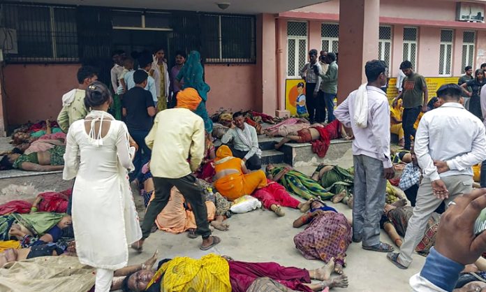 116 people end life in stampede at Religious Event in UP