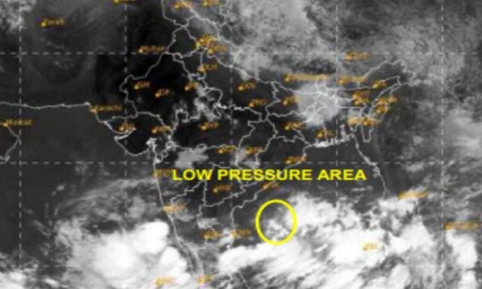 Low pressure in Bay of Bengal