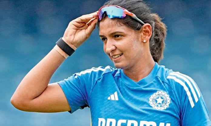 India courage in Women's T20 World Cup