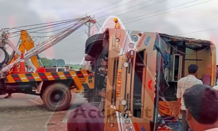 Bus fell on person in Mahabubnagar